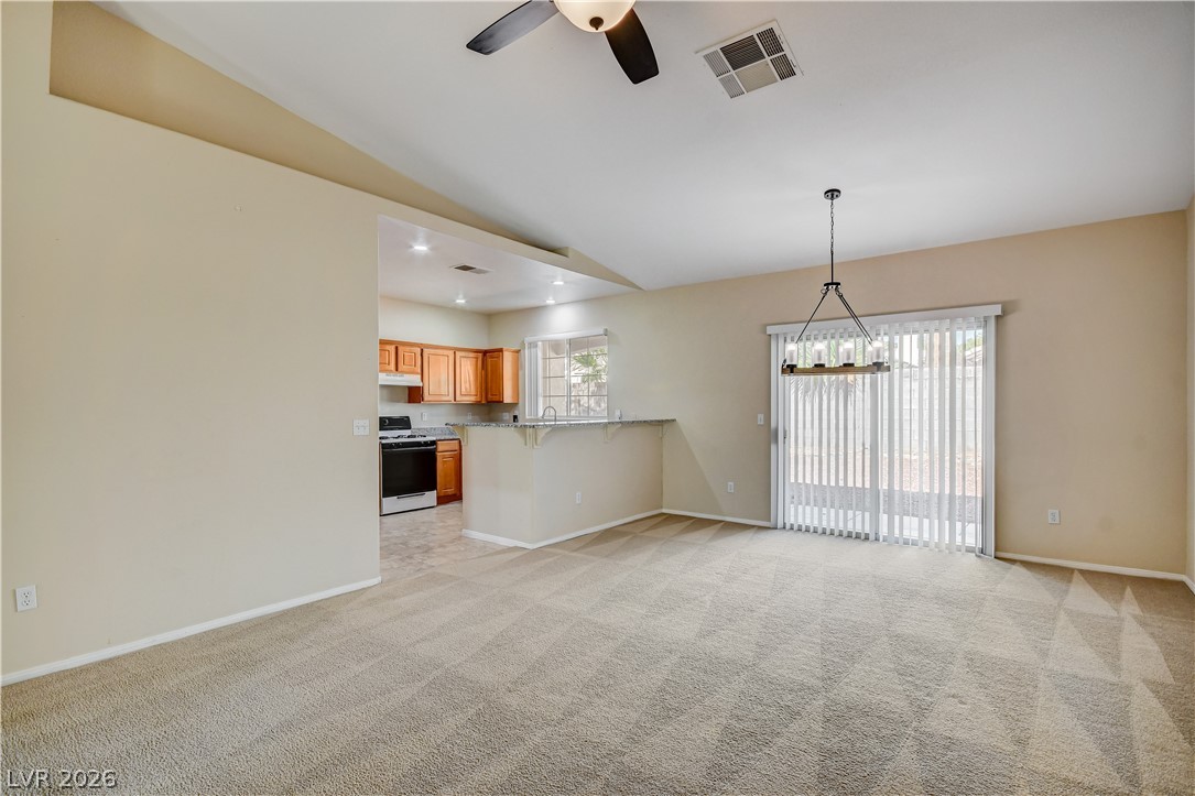 8798 Beacon Harbor Avenue Property Photo 13