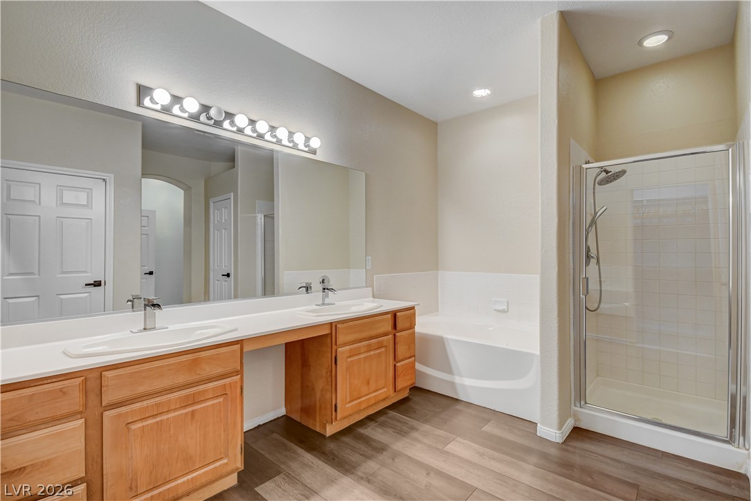 8798 Beacon Harbor Avenue Property Photo 27