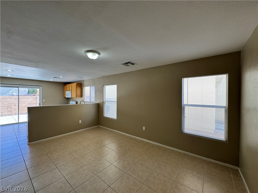 4248 Dixieland Court Property Photo 5