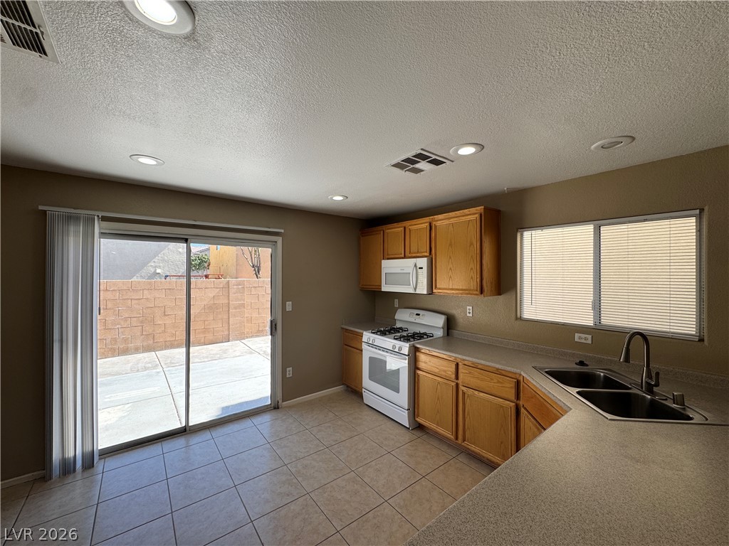 4248 Dixieland Court Property Photo 7
