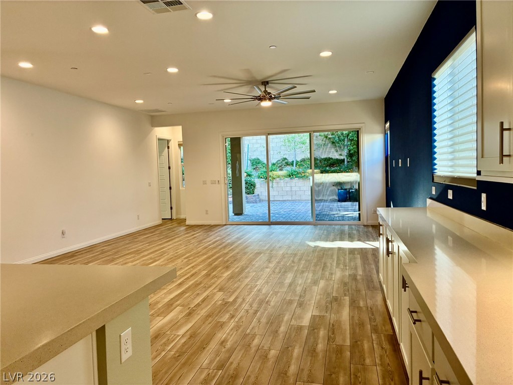 8705 Little Pebble Street Property Photo 14