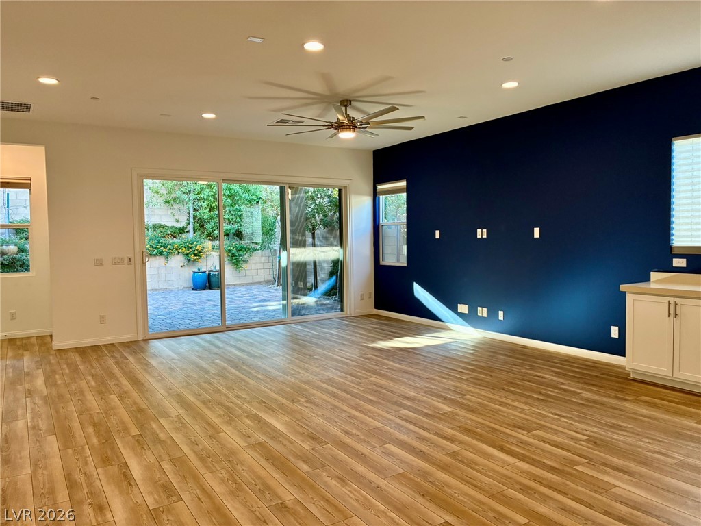 8705 Little Pebble Street Property Photo 16