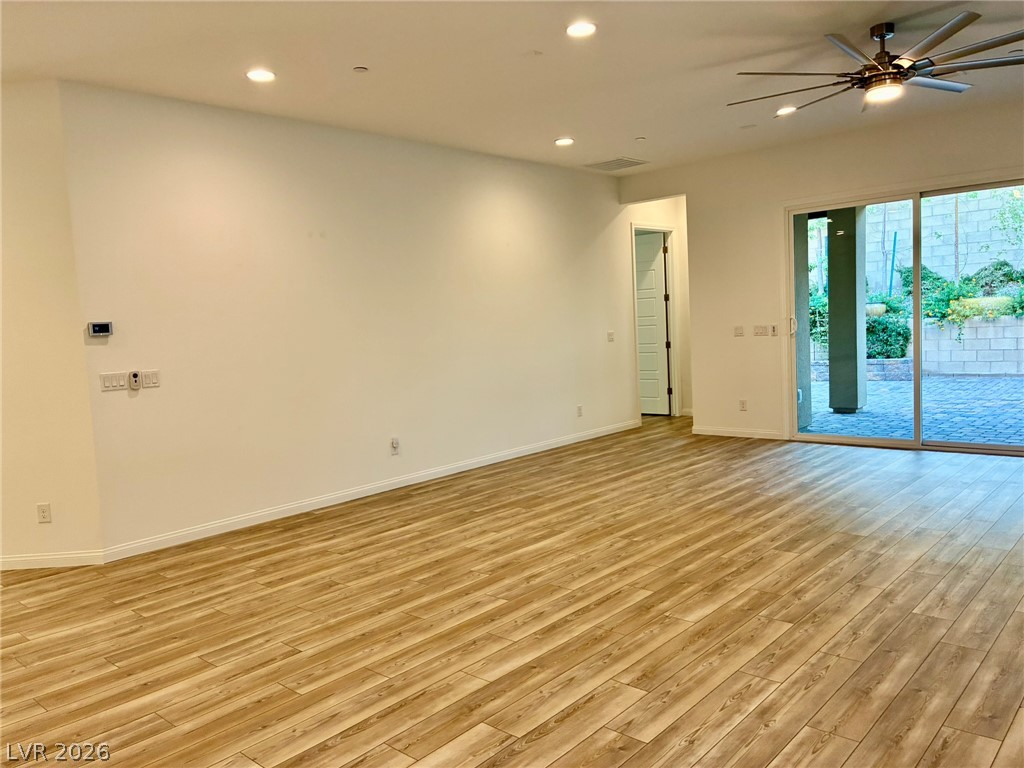 8705 Little Pebble Street Property Photo 18