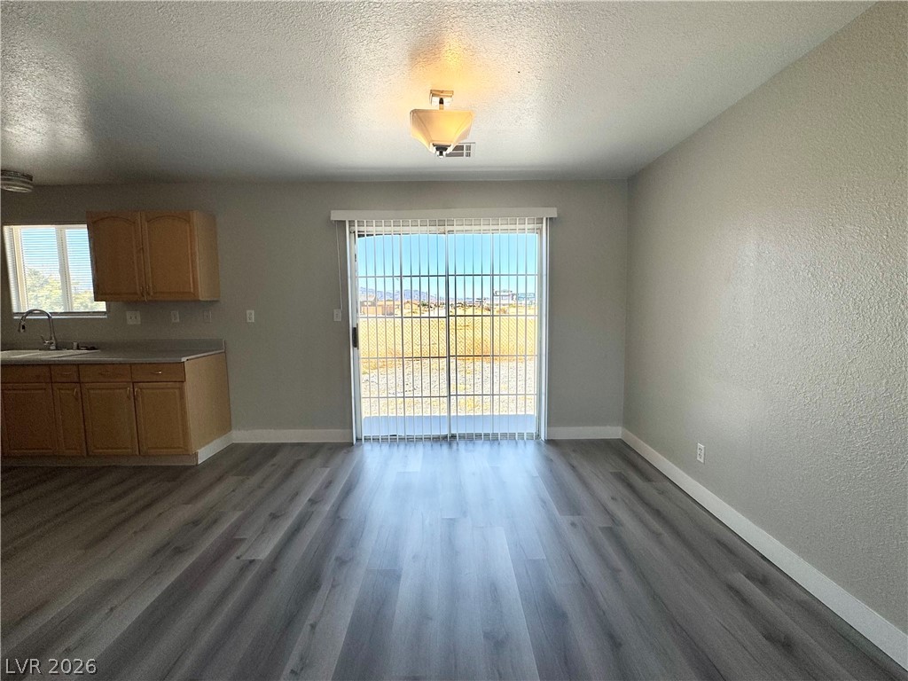 1030 Marne Court C Property Photo 3