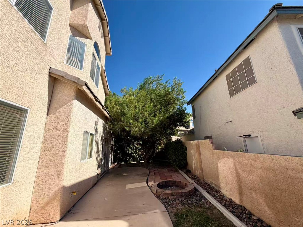 2467 Sheltered Meadows Lane Property Photo 19