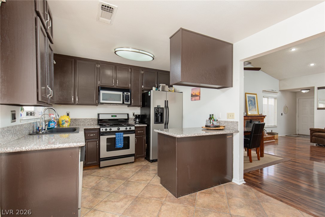 6705 Waterville Circle Property Photo 11