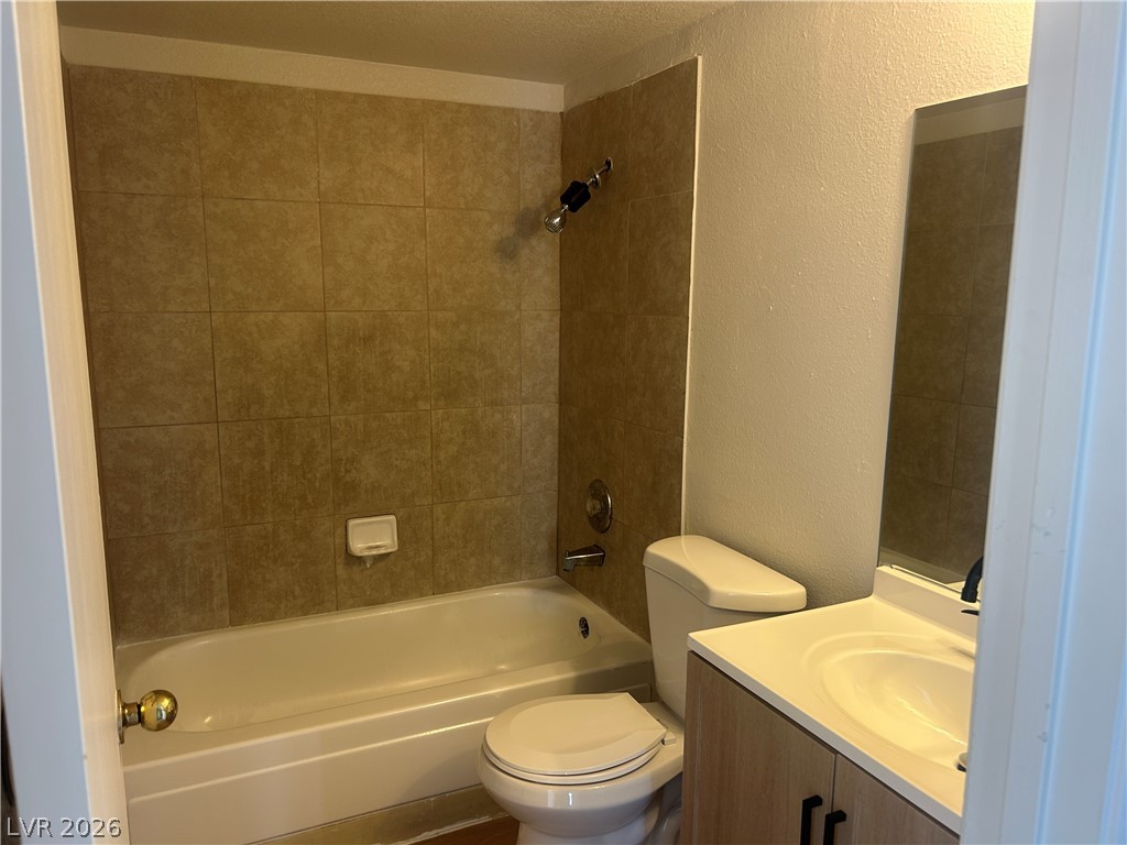 1872 Cosmic Drive 155 Property Photo 8