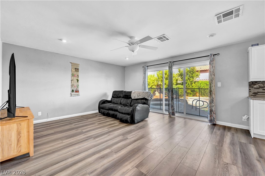 342 Fuente Drive Property Photo 18