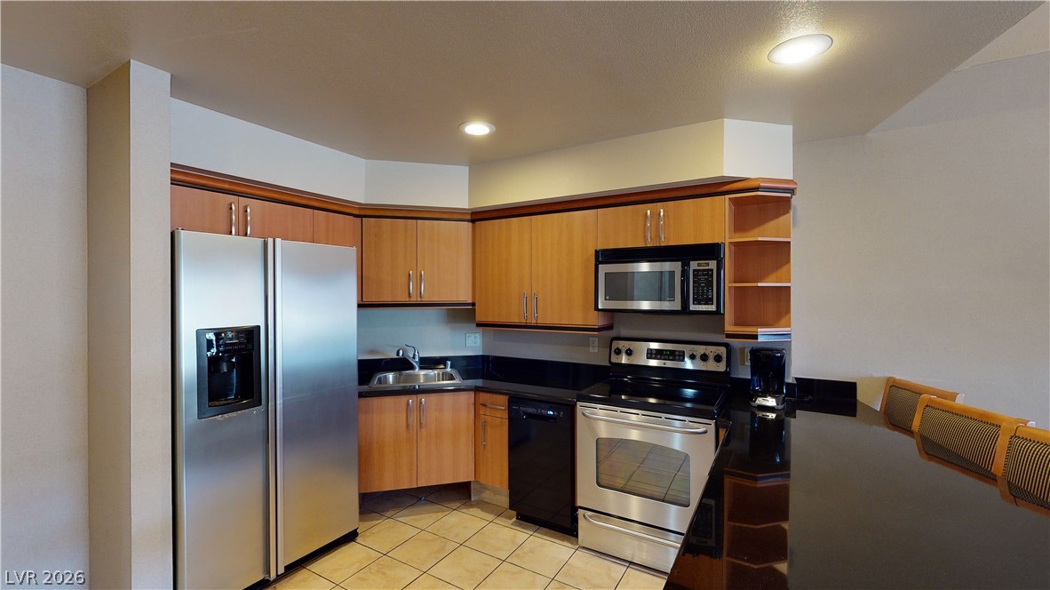 211 East Flamingo Road 202 Property Photo 3
