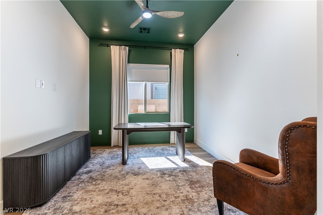 351 Portus Delphini Court Property Photo 12
