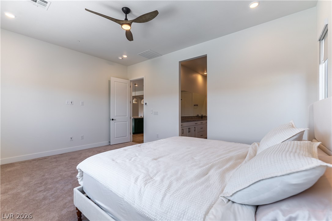 351 Portus Delphini Court Property Photo 14