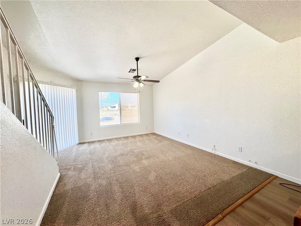 460 Comstock Street Property Photo 8