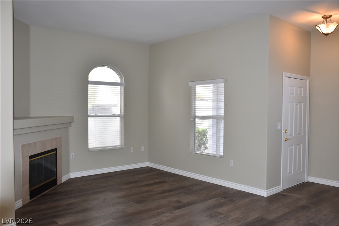700 Carnegie Street 4111 Property Photo 2