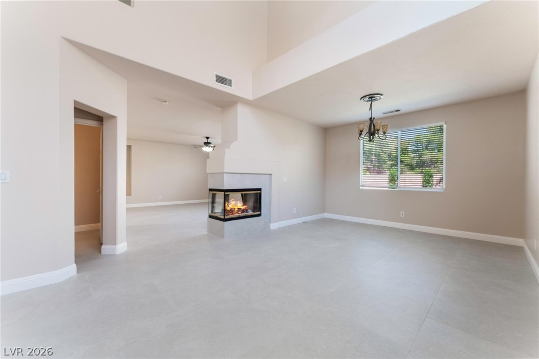 10720 Turquoise Valley Property Photo 5