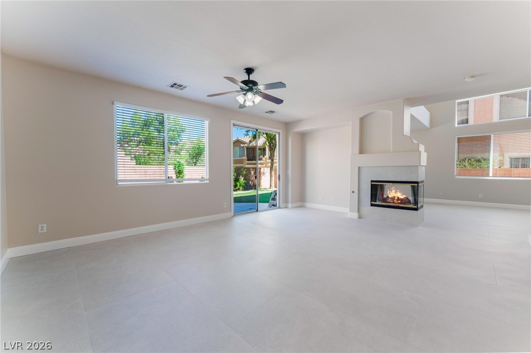 10720 Turquoise Valley Property Photo 7