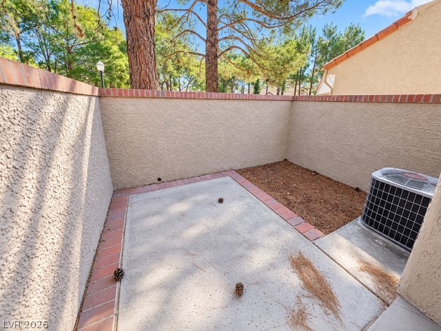 7163 Mission Hills Drive Property Photo 24