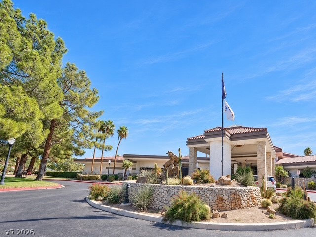 7163 Mission Hills Drive Property Photo 46