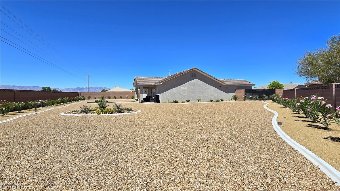 5471 Lincolnwood Court Property Photo 40