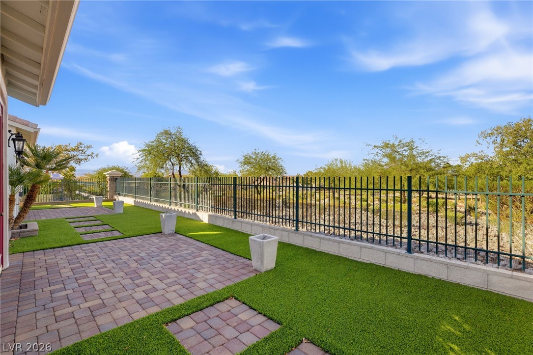2984 Via Della Amore Property Photo 26