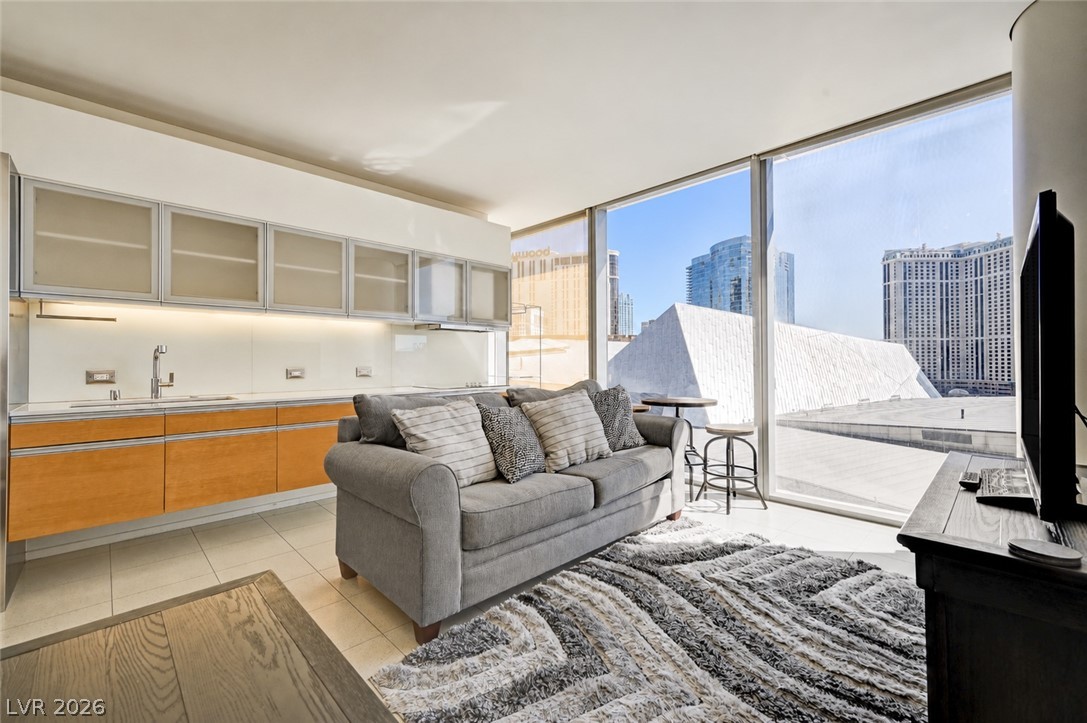 3722 Las Vegas Boulevard 303 Property Photo 1
