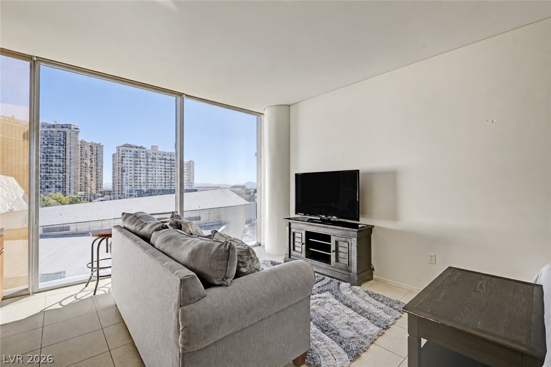3722 Las Vegas Boulevard 303 Property Photo 2