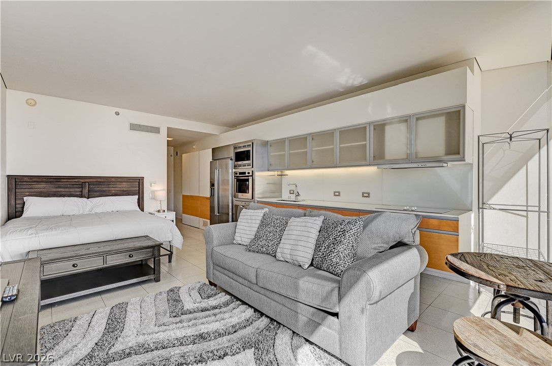 3722 Las Vegas Boulevard 303 Property Photo 3
