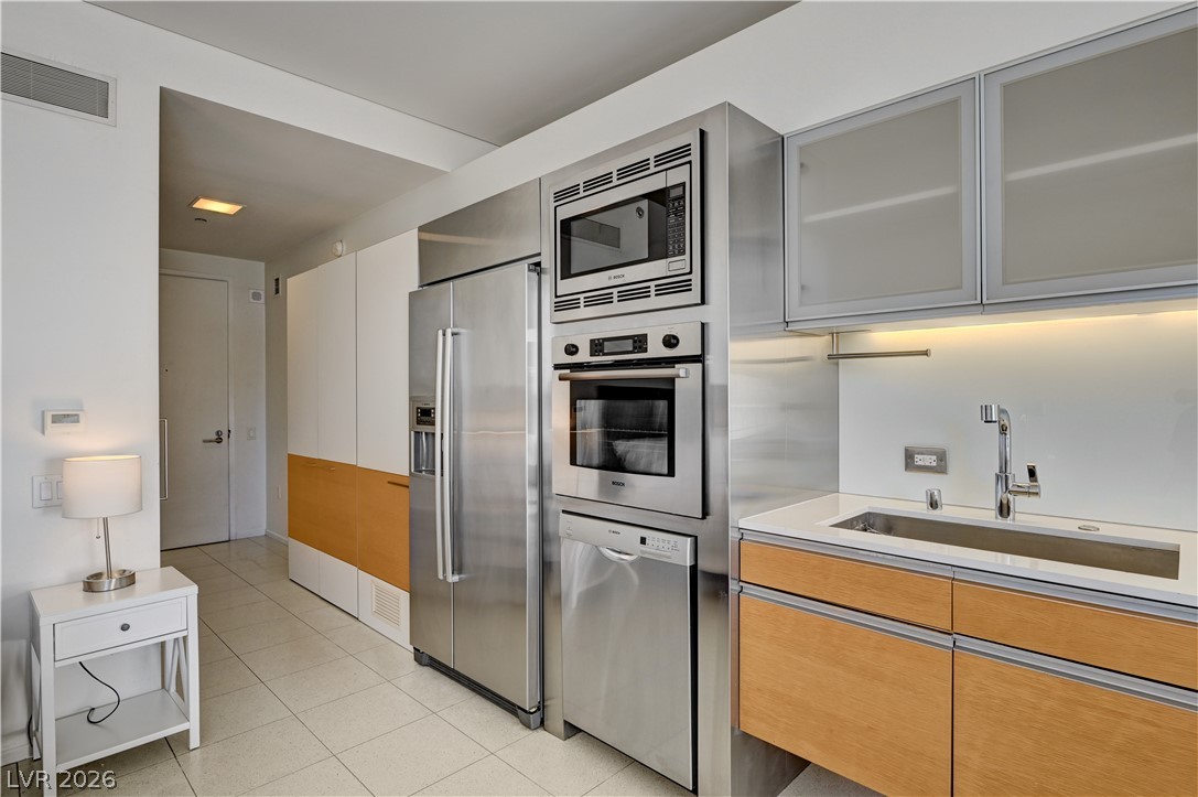 3722 Las Vegas Boulevard 303 Property Photo 7
