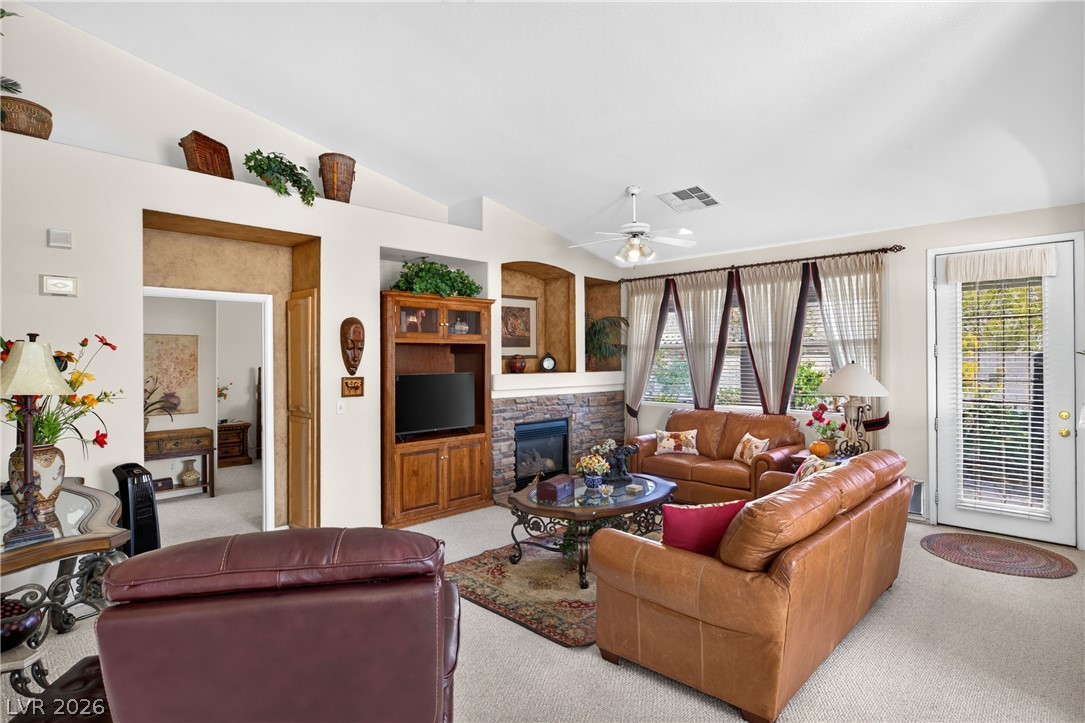 206 Alaska Jade Street Property Photo 8