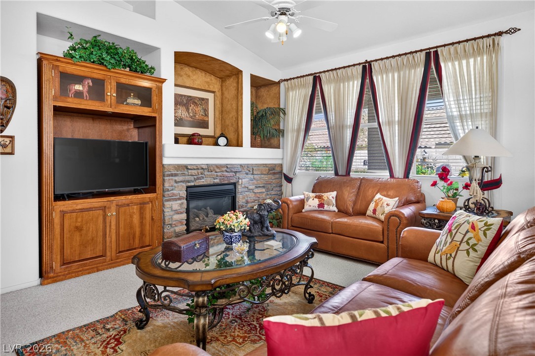 206 Alaska Jade Street Property Photo 10
