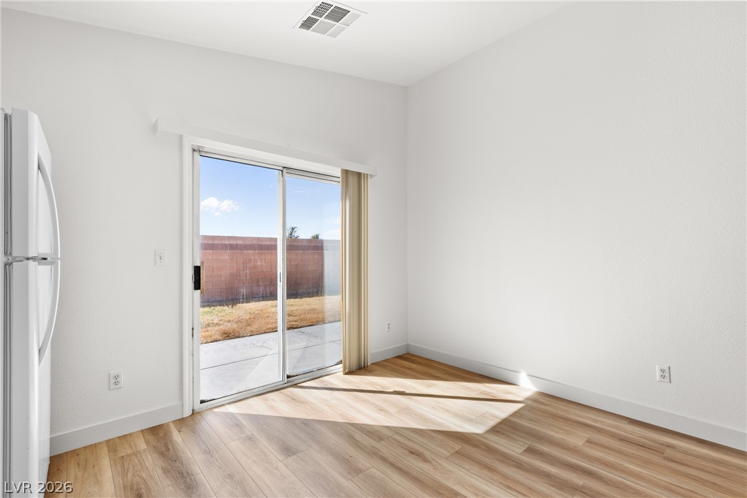 5429 Bridgehampton Avenue Property Photo 14