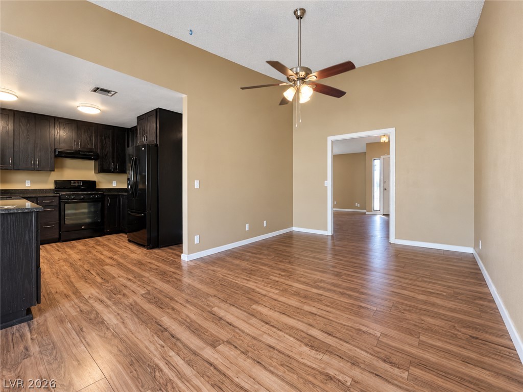 6672 Peachtree Lane Property Photo 11
