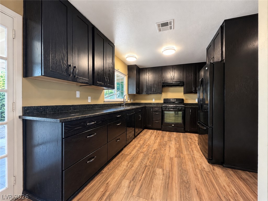 6672 Peachtree Lane Property Photo 14