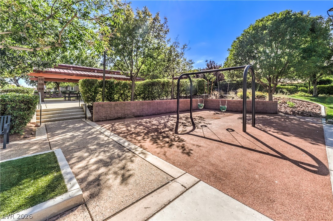 1951 Ardilea Street Property Photo 24