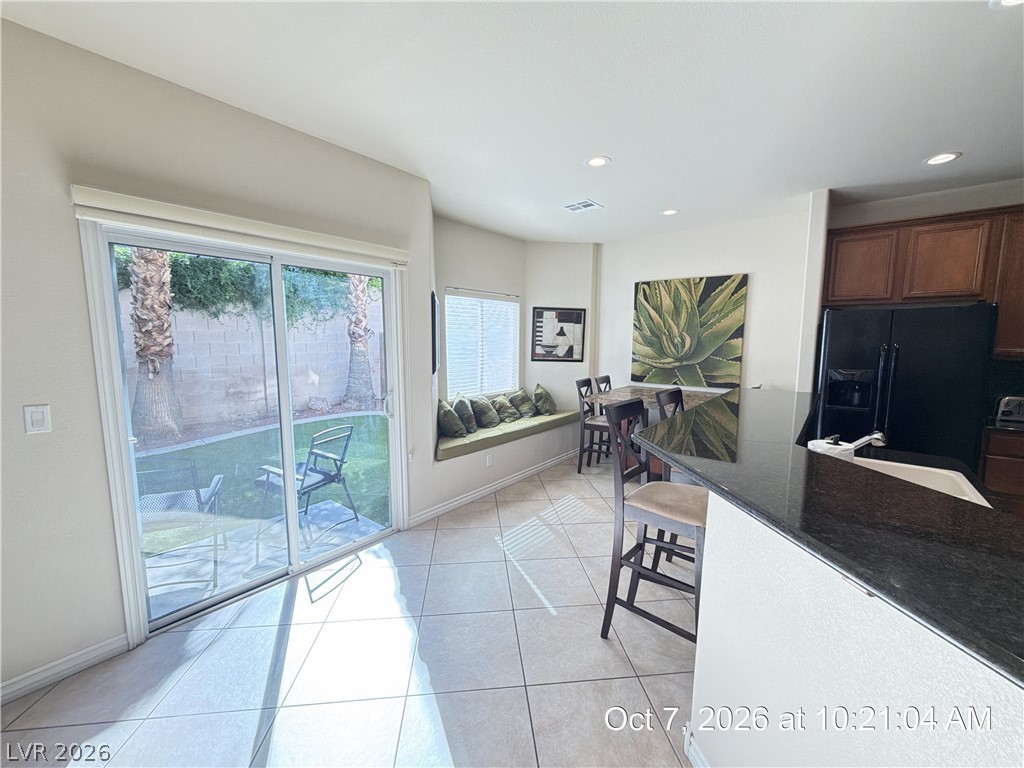 246 Queens Court Property Photo 7