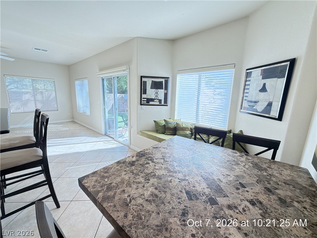 246 Queens Court Property Photo 10