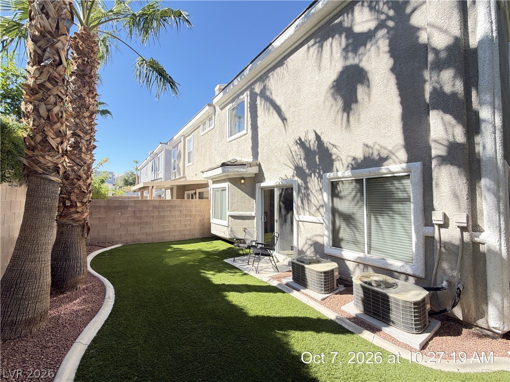 246 Queens Court Property Photo 40