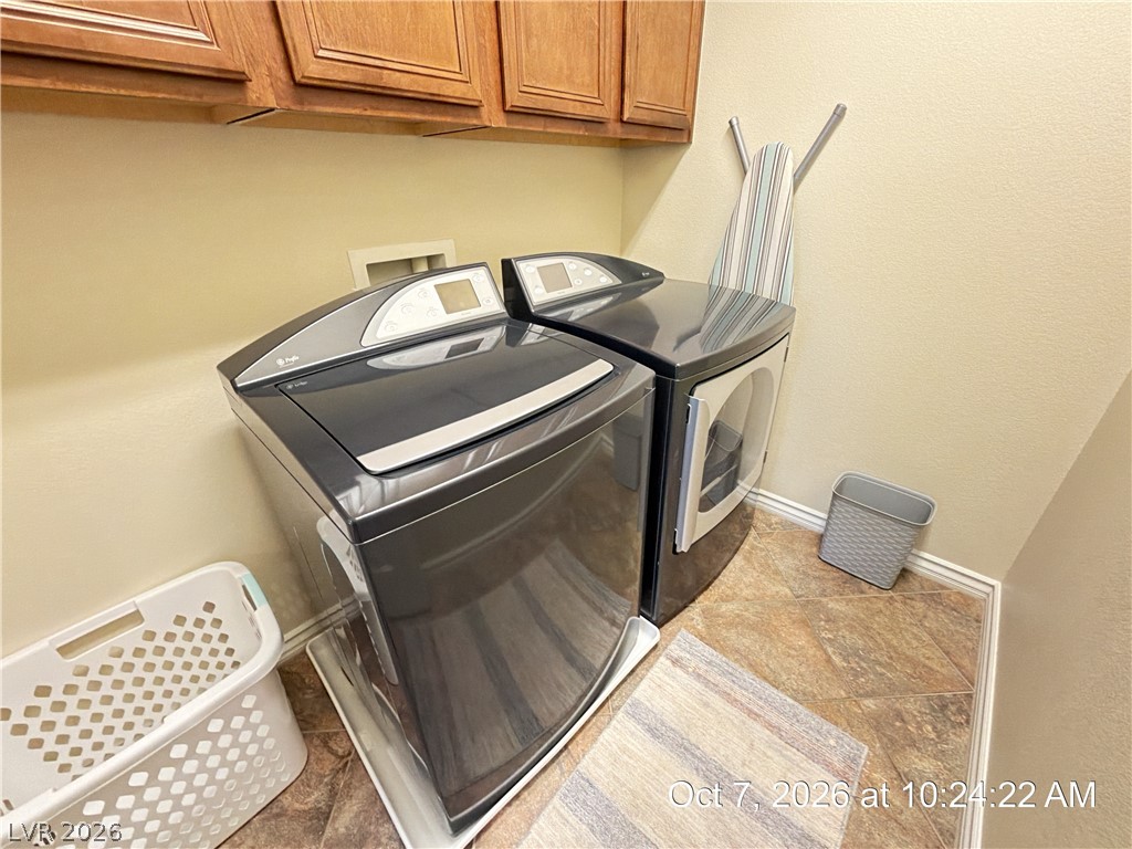 246 Queens Court Property Photo 43