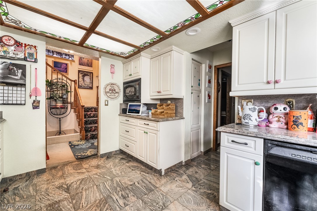 3947 Tudur Lane Property Photo 16
