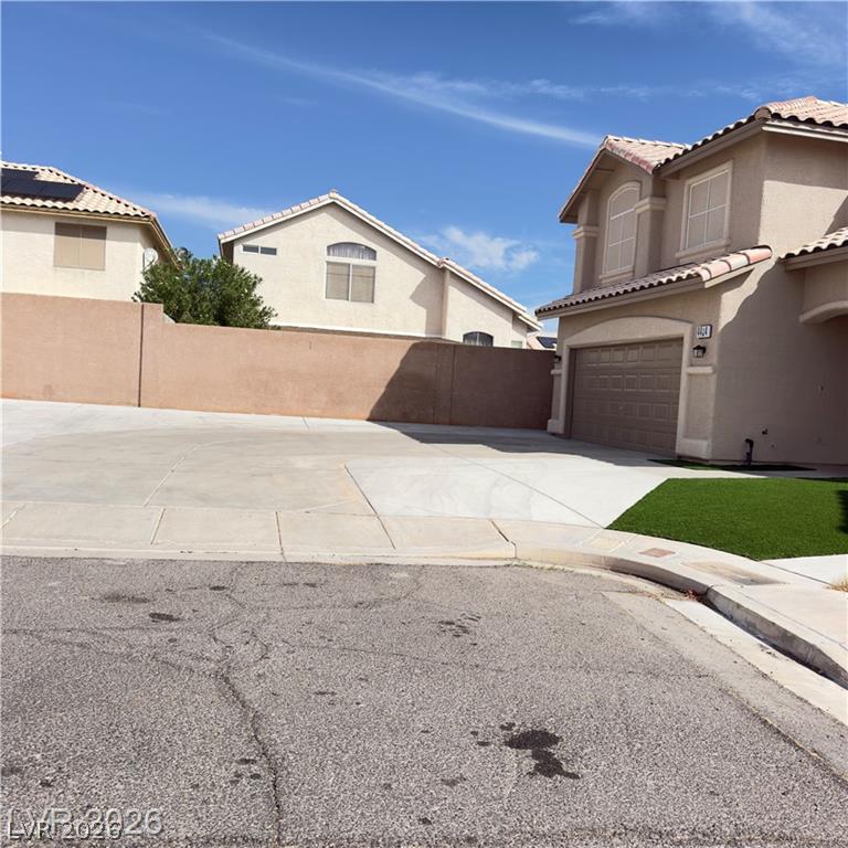 4434 Honeybrook Court Property Photo 3
