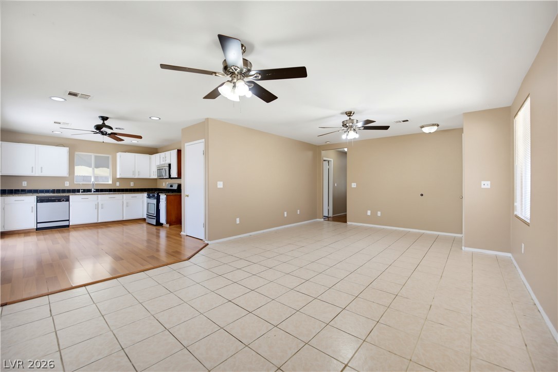 633 Roberta Alecia Avenue Property Photo 16