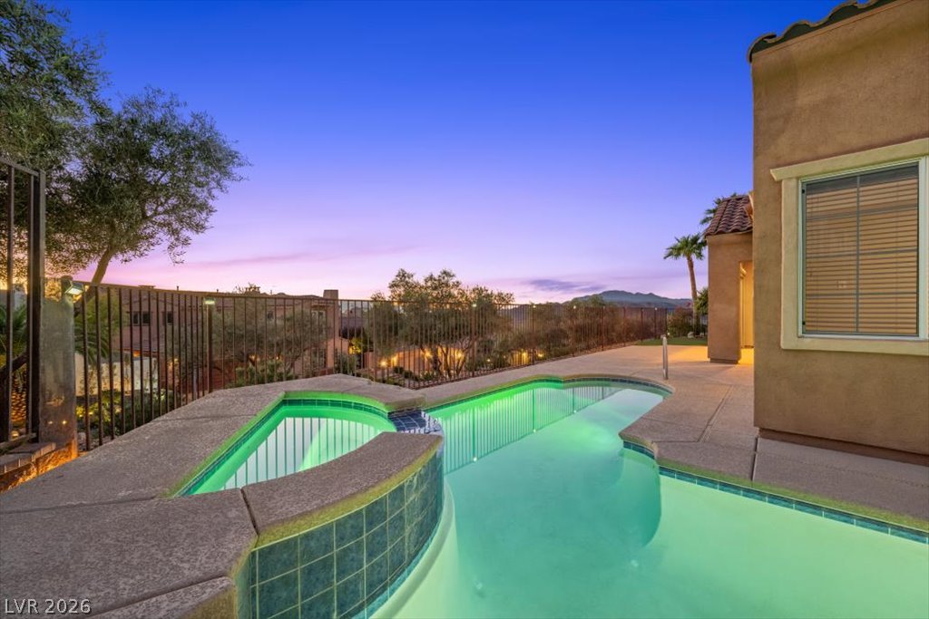 1213 Via Casa Palermo Property Photo 2