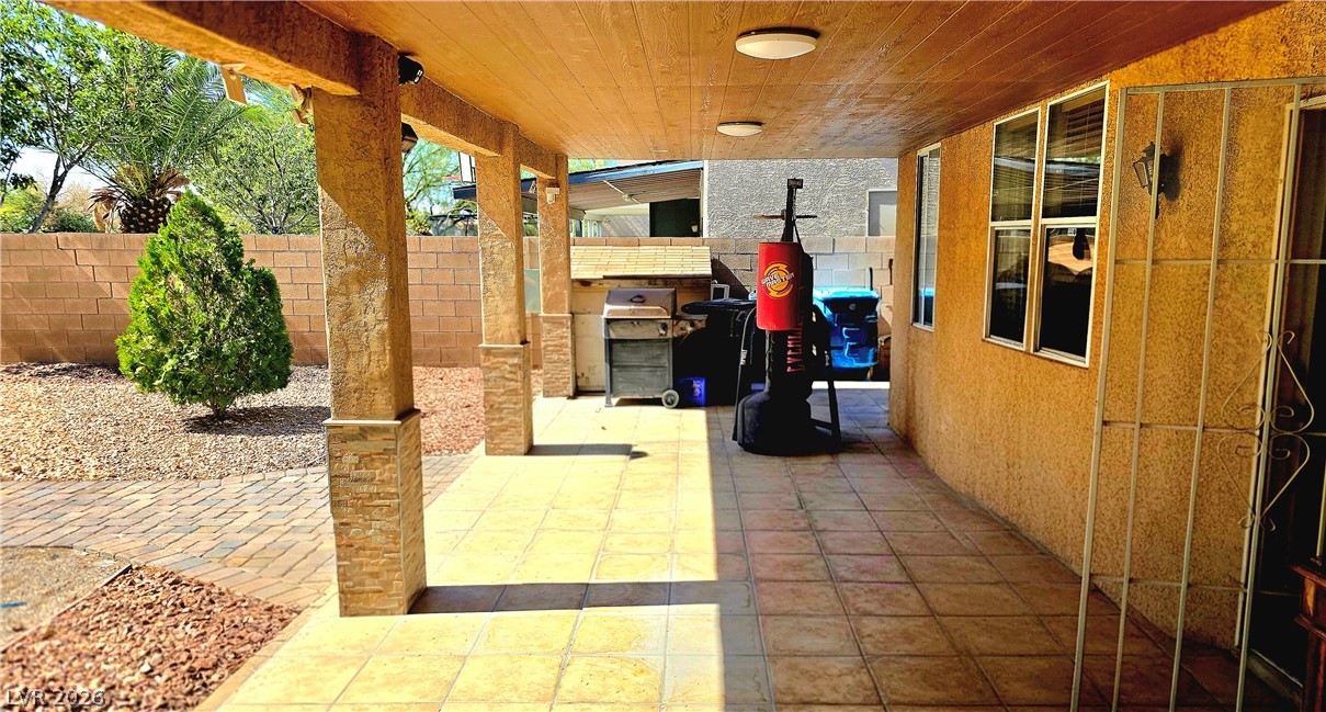 5087 Caprock Canyon Avenue Property Photo 12