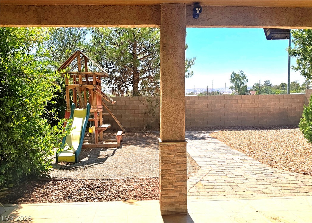 5087 Caprock Canyon Avenue Property Photo 13