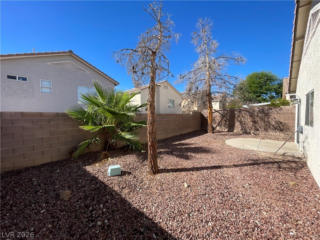 7873 Blue Brook Drive Property Photo 6