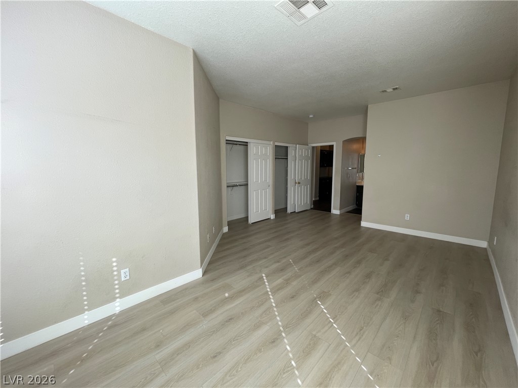 7873 Blue Brook Drive Property Photo 8