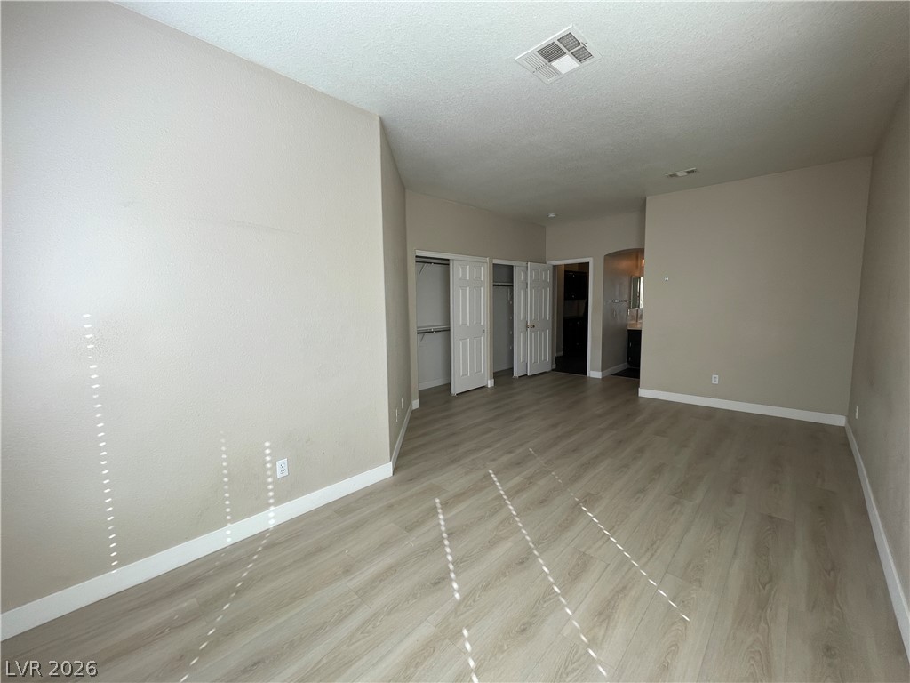 7873 Blue Brook Drive Property Photo 9