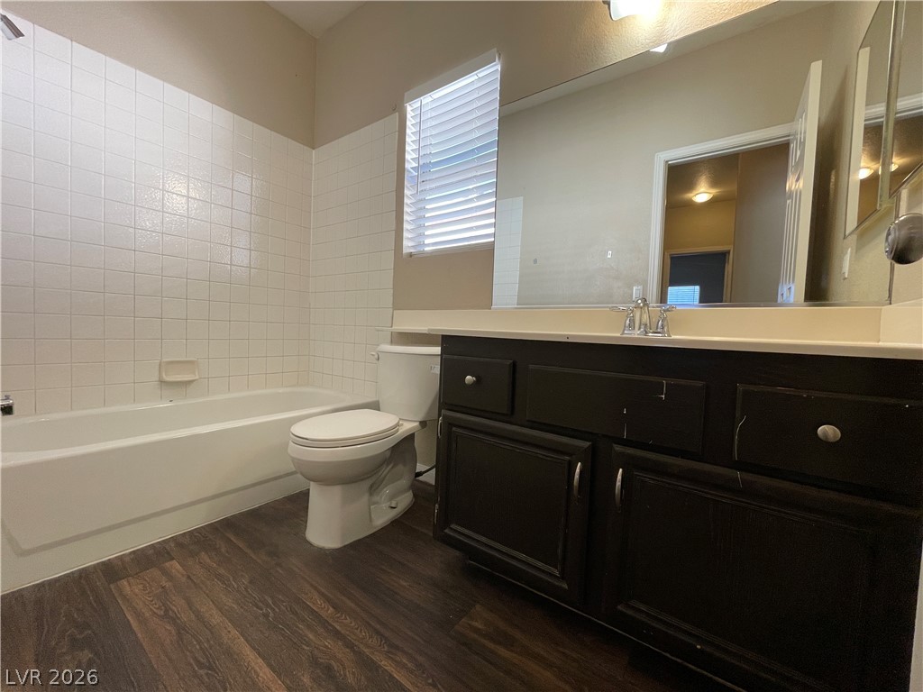 7873 Blue Brook Drive Property Photo 17