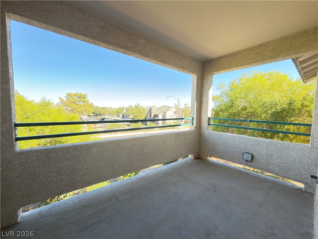 5251 Lindell Road 204 Property Photo 3