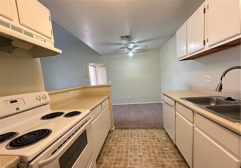5251 Lindell Road 204 Property Photo 5