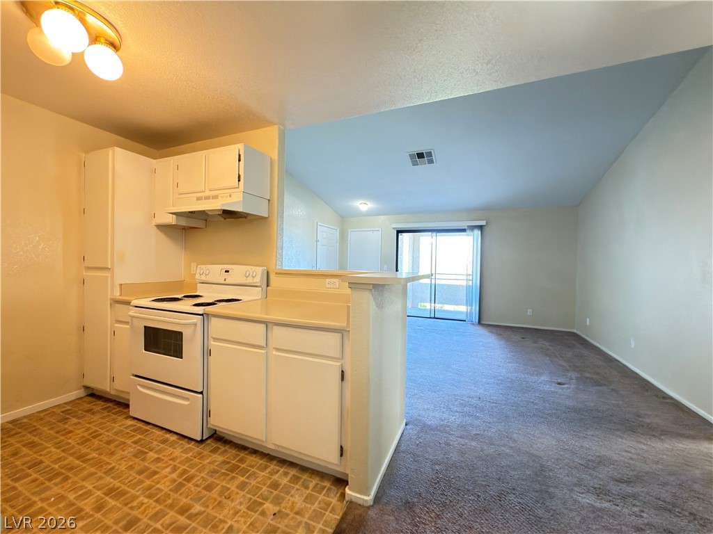 5251 Lindell Road 204 Property Photo 9